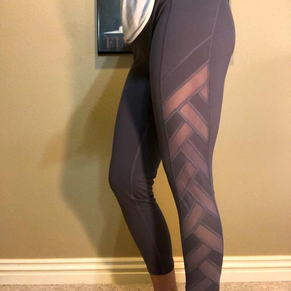 Victoria’s Secret Sport Knockout Leggings